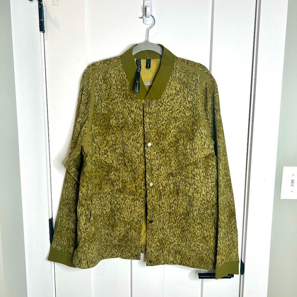 Lululemon Lab Snapdown Jacket Batik Animal TieDye Print Bomber Shirt Jacket L - Picture 3 of 6